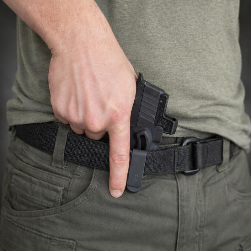 Man using Appendix holster